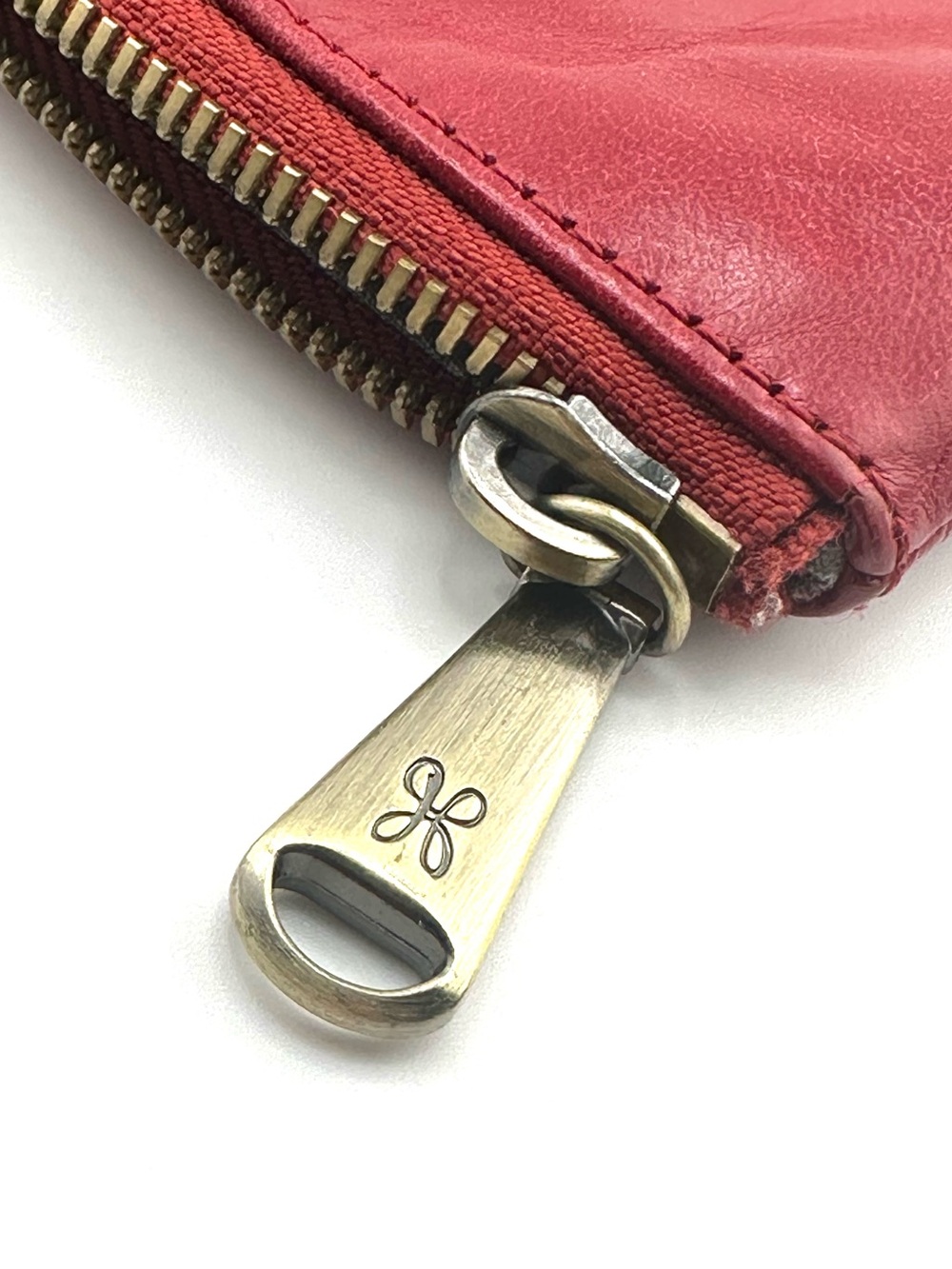 HOBO Millie Smooth Leather Wallet Garnet With Gold Hardware - Picture 6 of 8